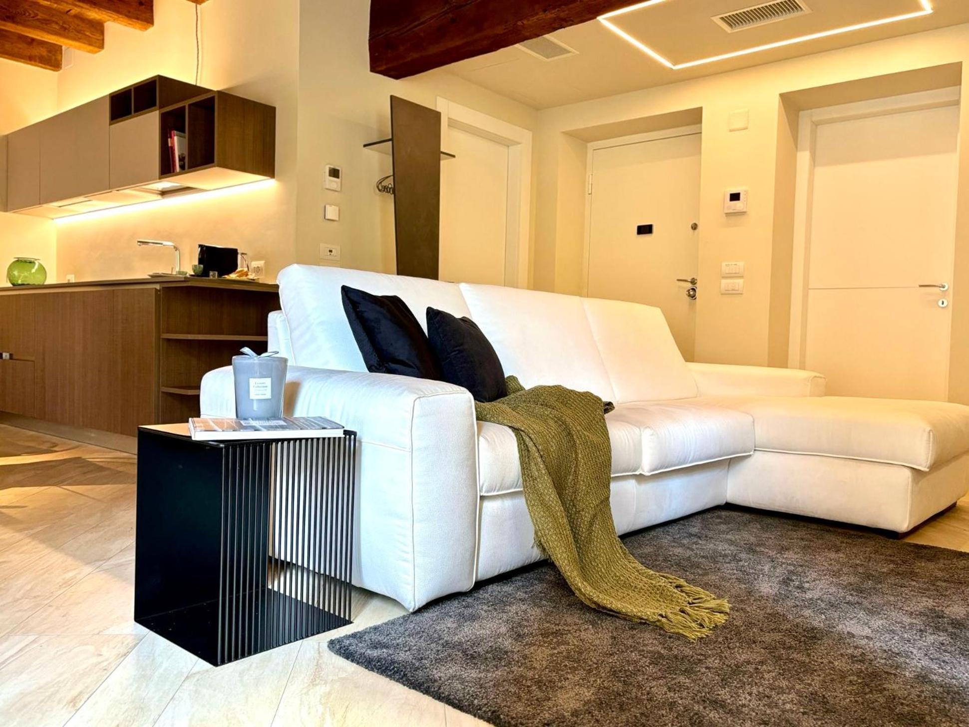 Noemi Apartment Верона Екстериор снимка